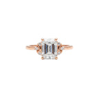 Quadrilateral design ring for women in gold alloy