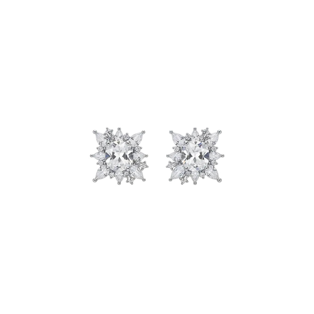 Women earrings with snowflake shape and zircon geometric style